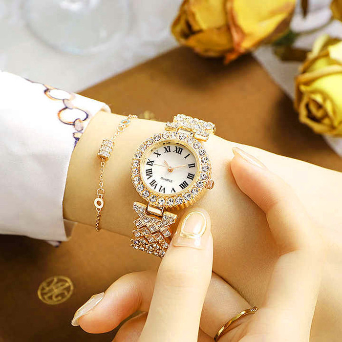ساعت مچی عقربه ای زنانه مدل فول نگین کد diamond11