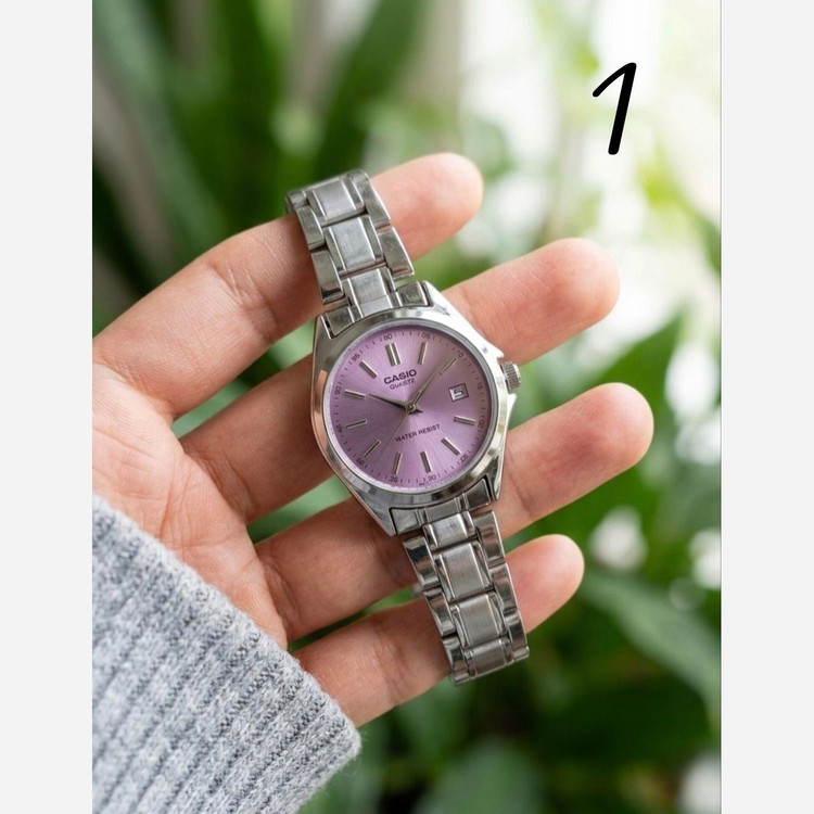ساعت مچی زنانه کاسیو رنگ ثابث ضداب روزشمار فعال کیفیت عالیCASIO