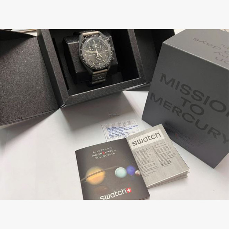 ساعت مچی عقربه ای مدل mision to mercury