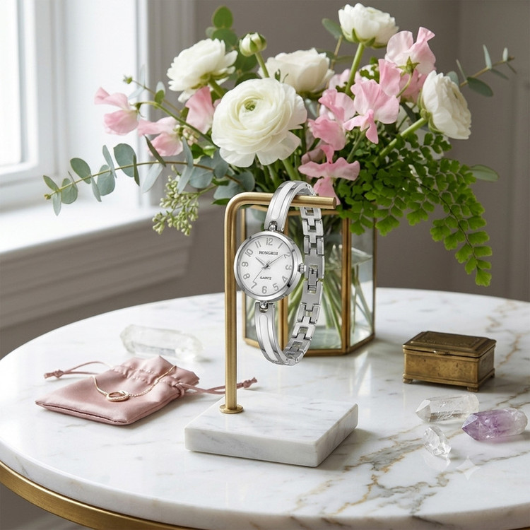 ساعت عقربه ای زنانه هانگروی کوارتز مدل لوکس بند دستبندی کد HN 001